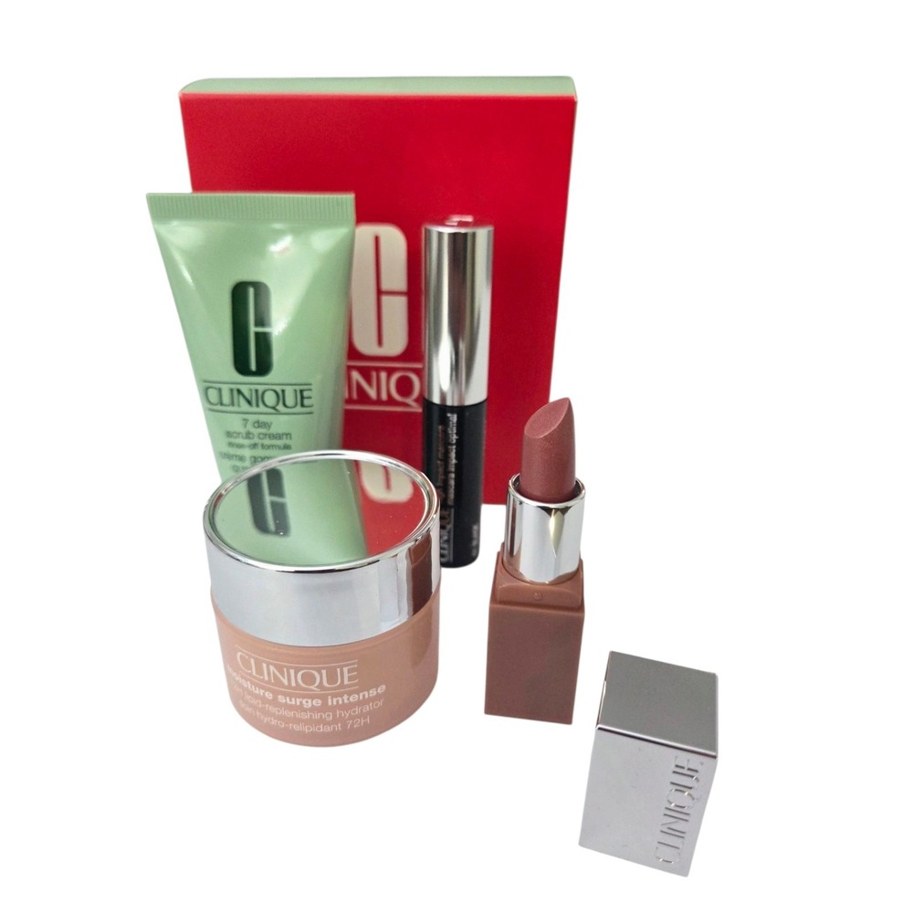 NIB Clinique 4 Pc. Clinique Discovery Kit Mascara Lipstick Moisturizer Scrub